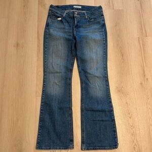 Levi's 526 Slender Bootcut Jeans